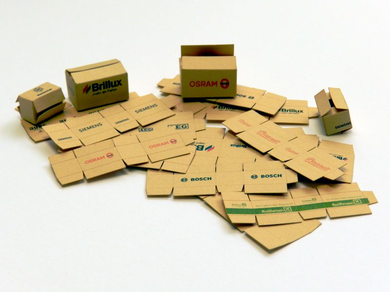 25 verschiedene Kartons  Bausatz